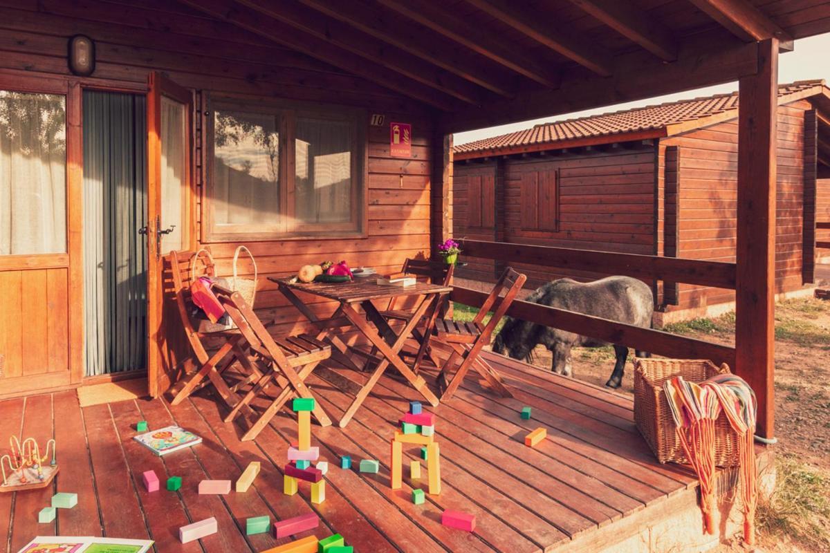 Ecologic Vinyols Camp Hotel Vinyols i Els Arcs Ngoại thất bức ảnh