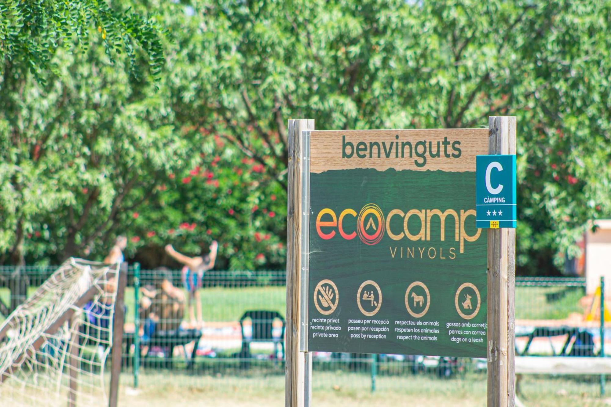 Ecologic Vinyols Camp Hotel Vinyols i Els Arcs Ngoại thất bức ảnh